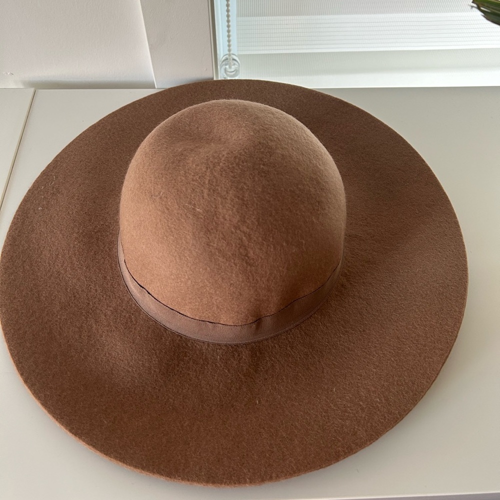 Tan Floppy Hat - Wool - O/S